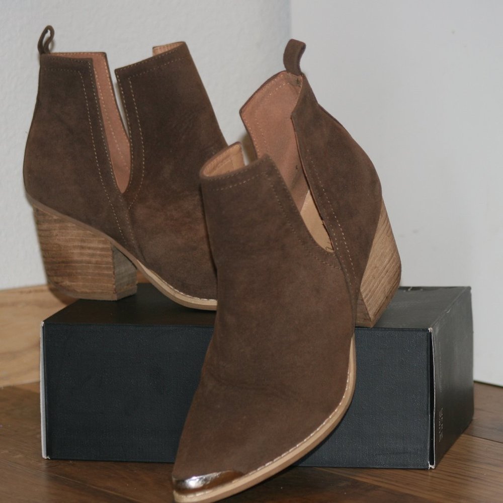 Madden Girl Side Cut Booties